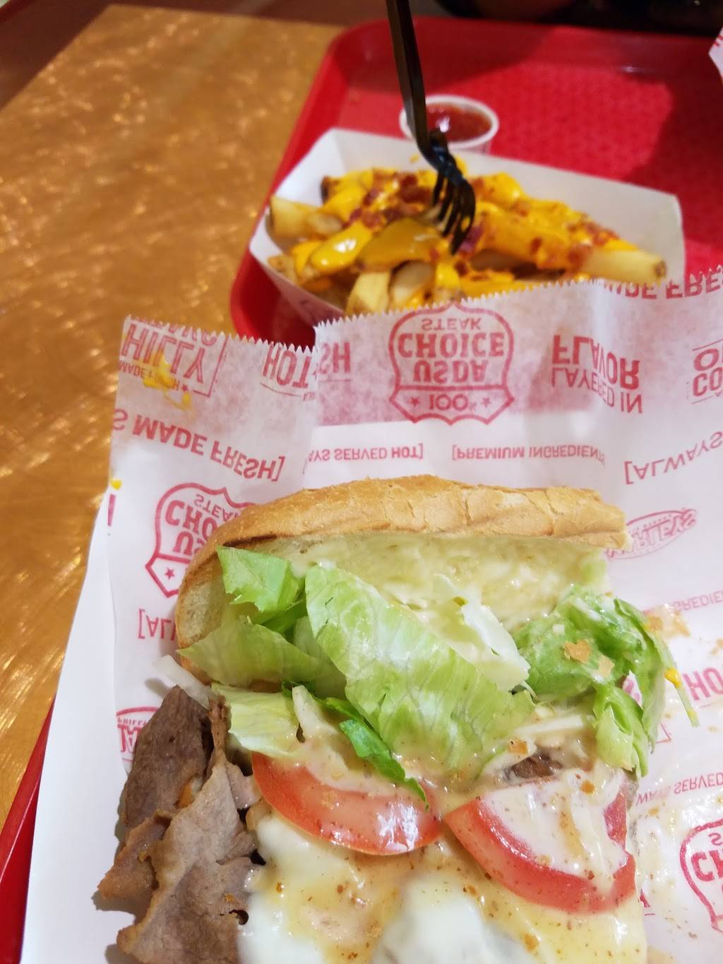 Charleys Philly Steaks | restaurant | 6100 O St, Lincoln, NE 68505, USA | 4024640580 OR +1 402-464-0580