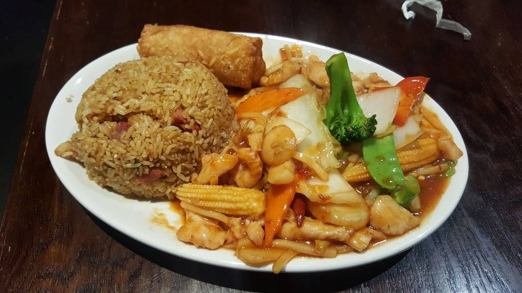 Panda Wok Asian Cuisine | restaurant | 1512 W 117th St, Lakewood, OH 44107, USA | 2165211200 OR +1 216-521-1200