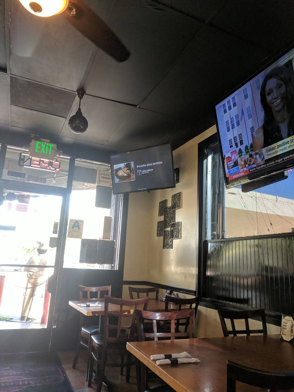 Numero Uno Pizza | North Hollywood | restaurant | 6420 1/2 Coldwater Canyon Ave, North Hollywood, CA 91606, USA | 8187667184 OR +1 818-766-7184