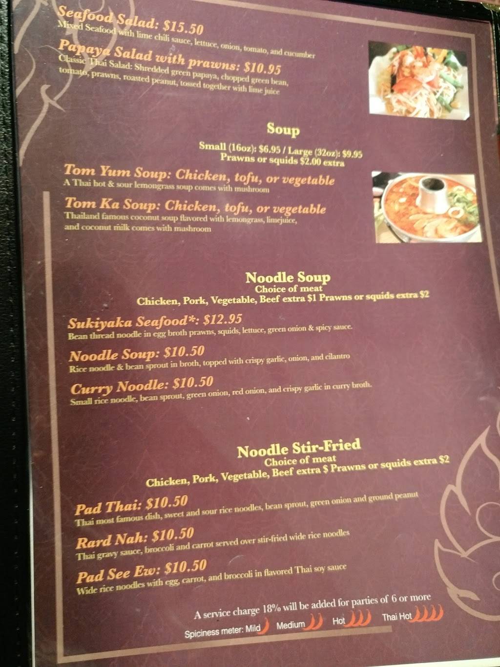 Sno Thai Restaurant | restaurant | 7713 Center Blvd SE #150, Snoqualmie, WA 98065, USA | 4253965550 OR +1 425-396-5550