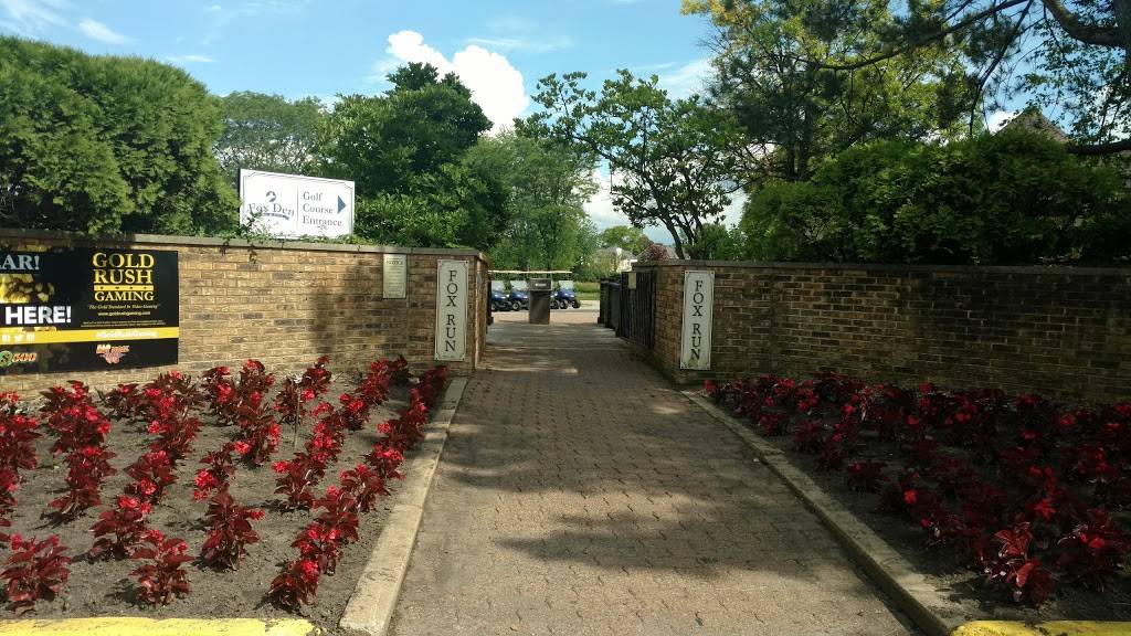 Fox Run Golf Links | restaurant | 333 Plum Grove Rd, Elk Grove Village, IL 60007, USA | 8472283544 OR +1 847-228-3544