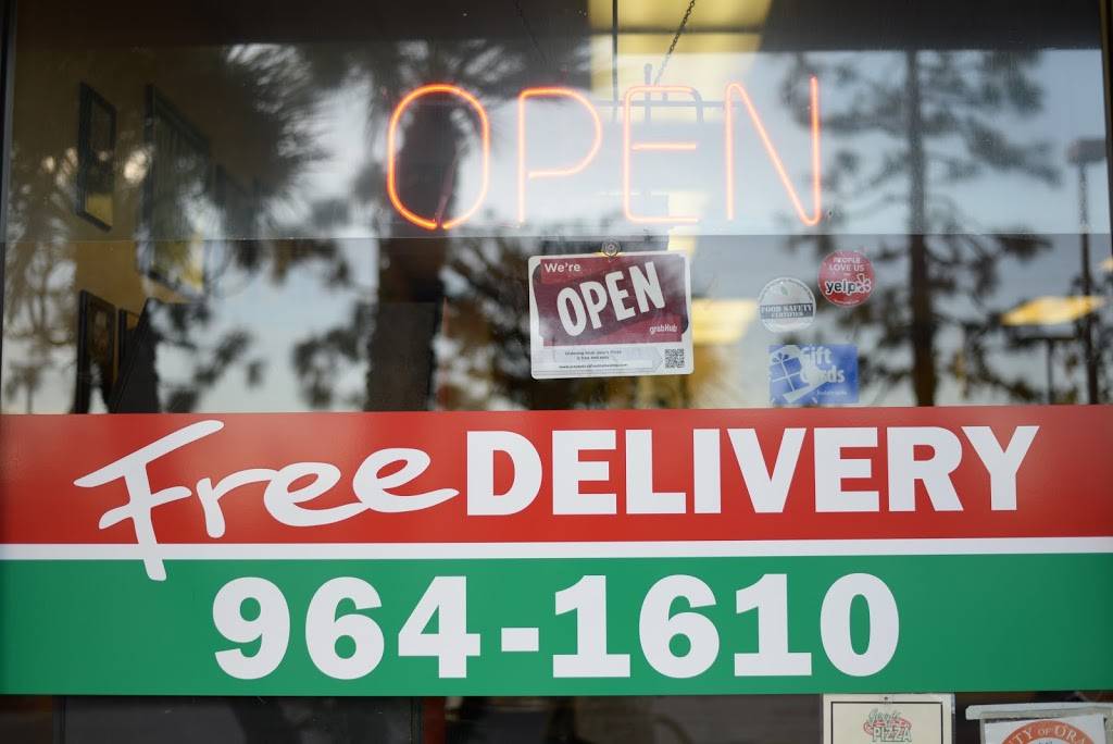 Luparellos Pizza | restaurant | 9037 Garfield Ave, Fountain Valley, CA 92708, USA | 7149641621 OR +1 714-964-1621