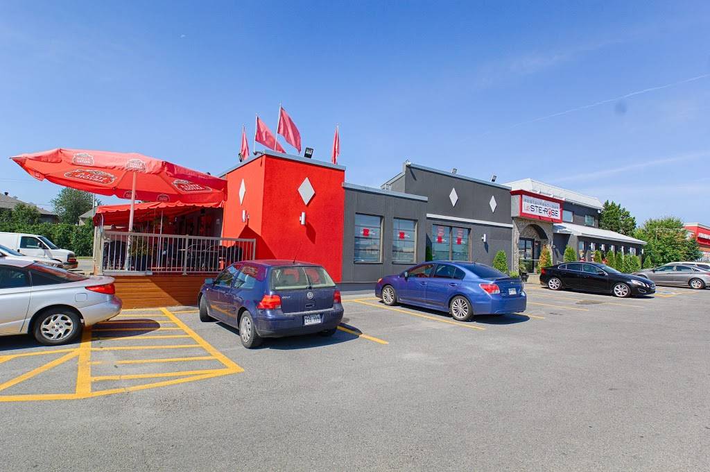 Restaurant & Bar Le Ste Rose | restaurant | 451 Boulevard Curé-Labelle, Fabreville, QC H7P 2P3, Canada | 4506250707 OR +1 450-625-0707