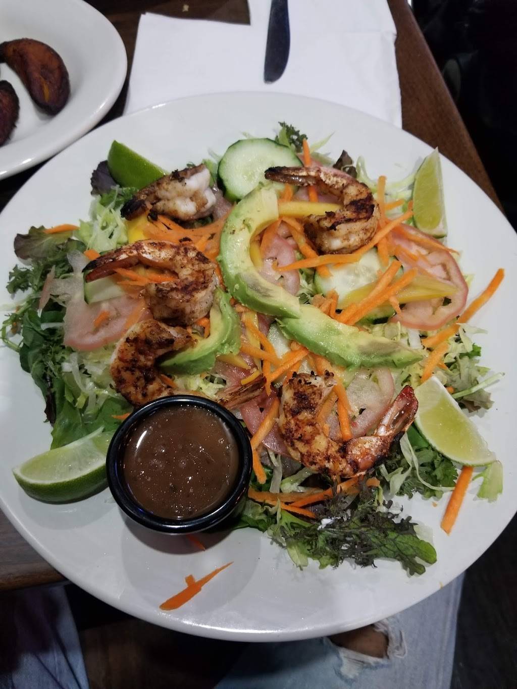 Catrinas | restaurant | 2406, 7316 3rd Ave, Brooklyn, NY 11209, USA | 7188334400 OR +1 718-833-4400