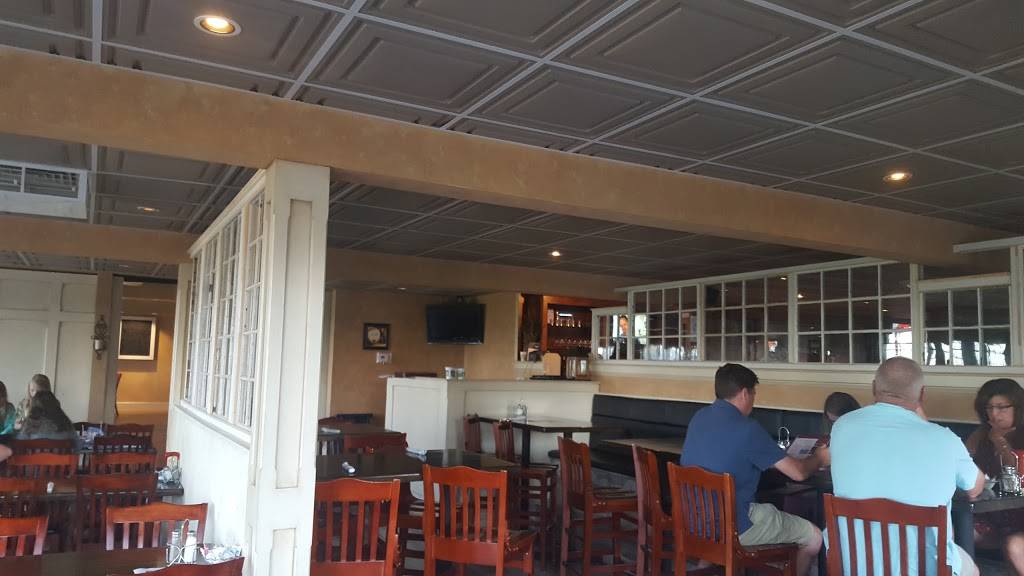 Sunny Villa Restaurant | restaurant | 1020 NH-16, Ossipee, NH 03864, USA | 6035395379 OR +1 603-539-5379