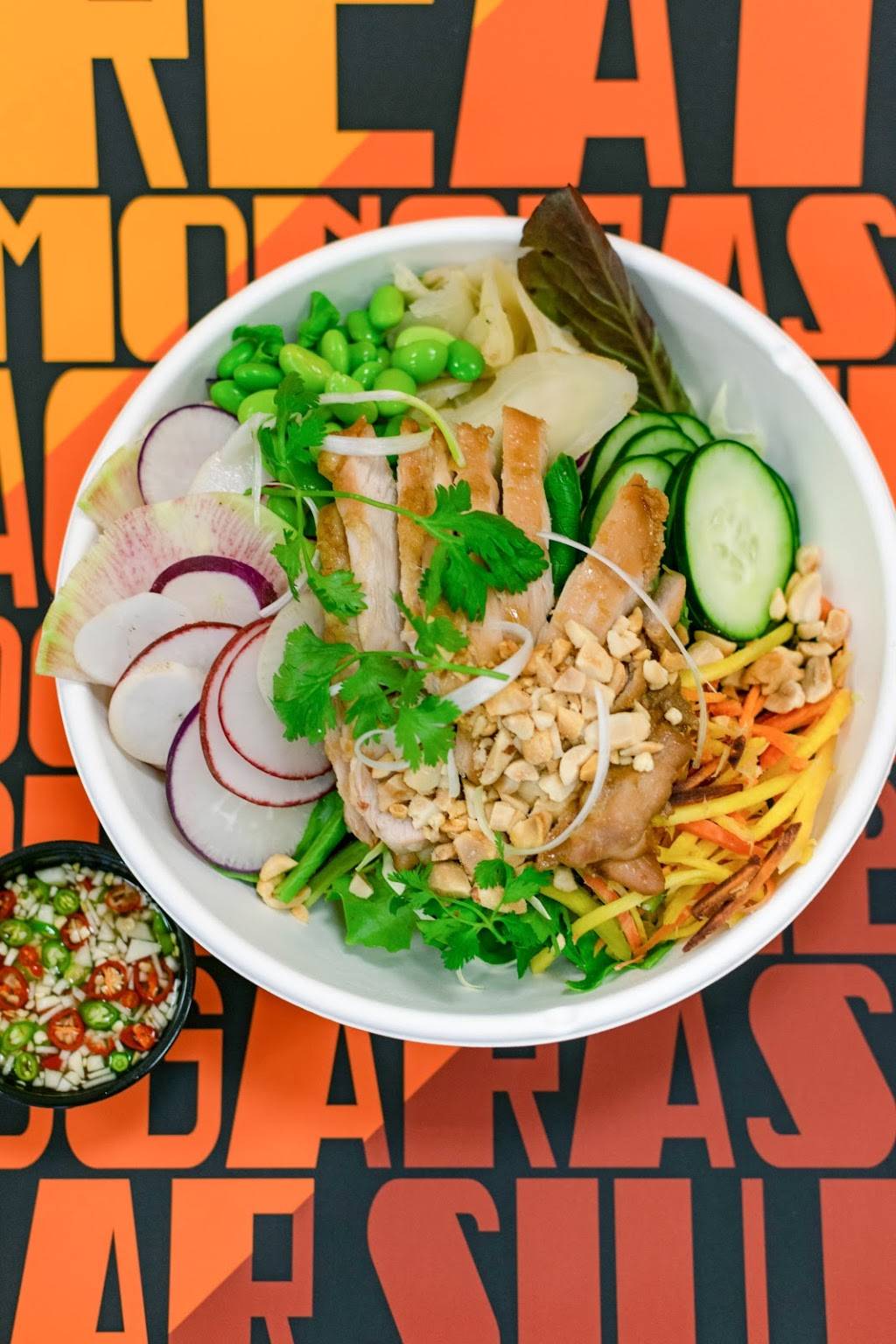 Pacific Bowls & Rolls | restaurant | 475 Alvarado St, Monterey, CA 93940, USA | 8315838433 OR +1 831-583-8433