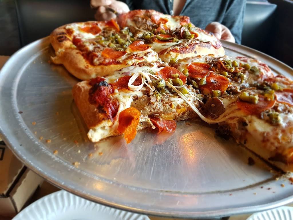 Pizza Alley | meal delivery | 3499 W 32nd Ave, Denver, CO 80211, USA | 3034588415 OR +1 303-458-8415