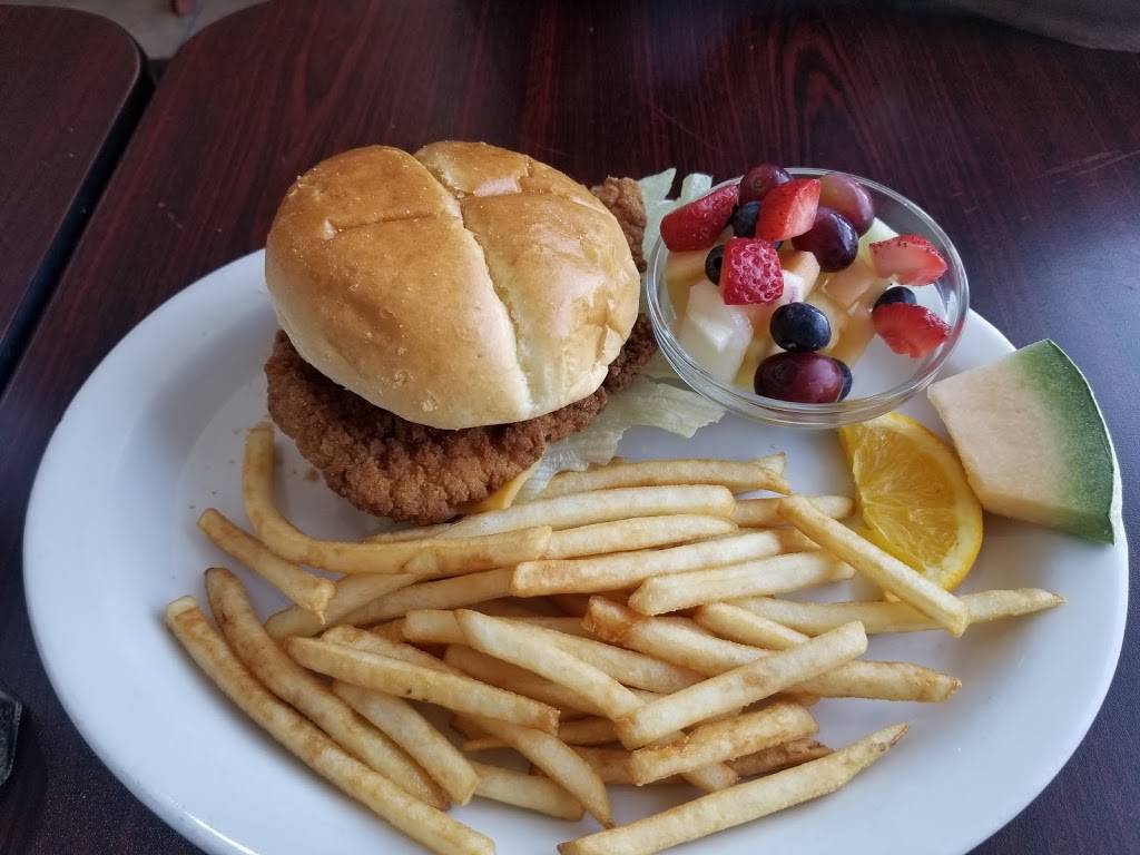 Daybreak | restaurant | 75 Strathy Rd #2, Cobourg, ON K9A 5W8, Canada | 9053737200 OR +1 905-373-7200