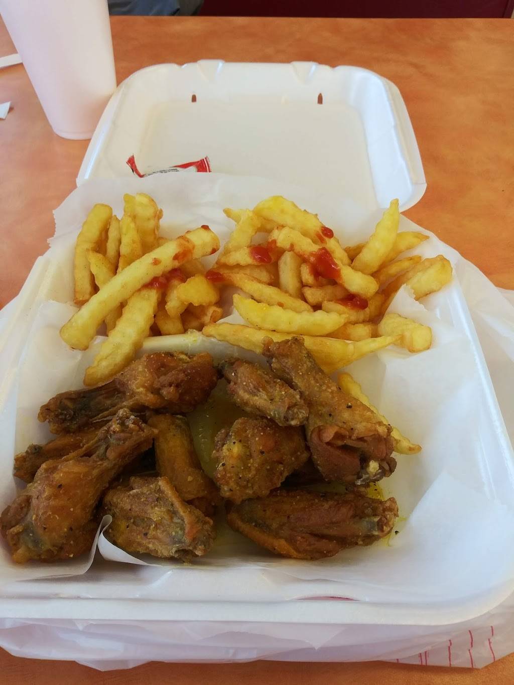 A Town Wings | restaurant | 2480 Flat Shoals Rd, Atlanta, GA 30349, USA | 7709918777 OR +1 770-991-8777