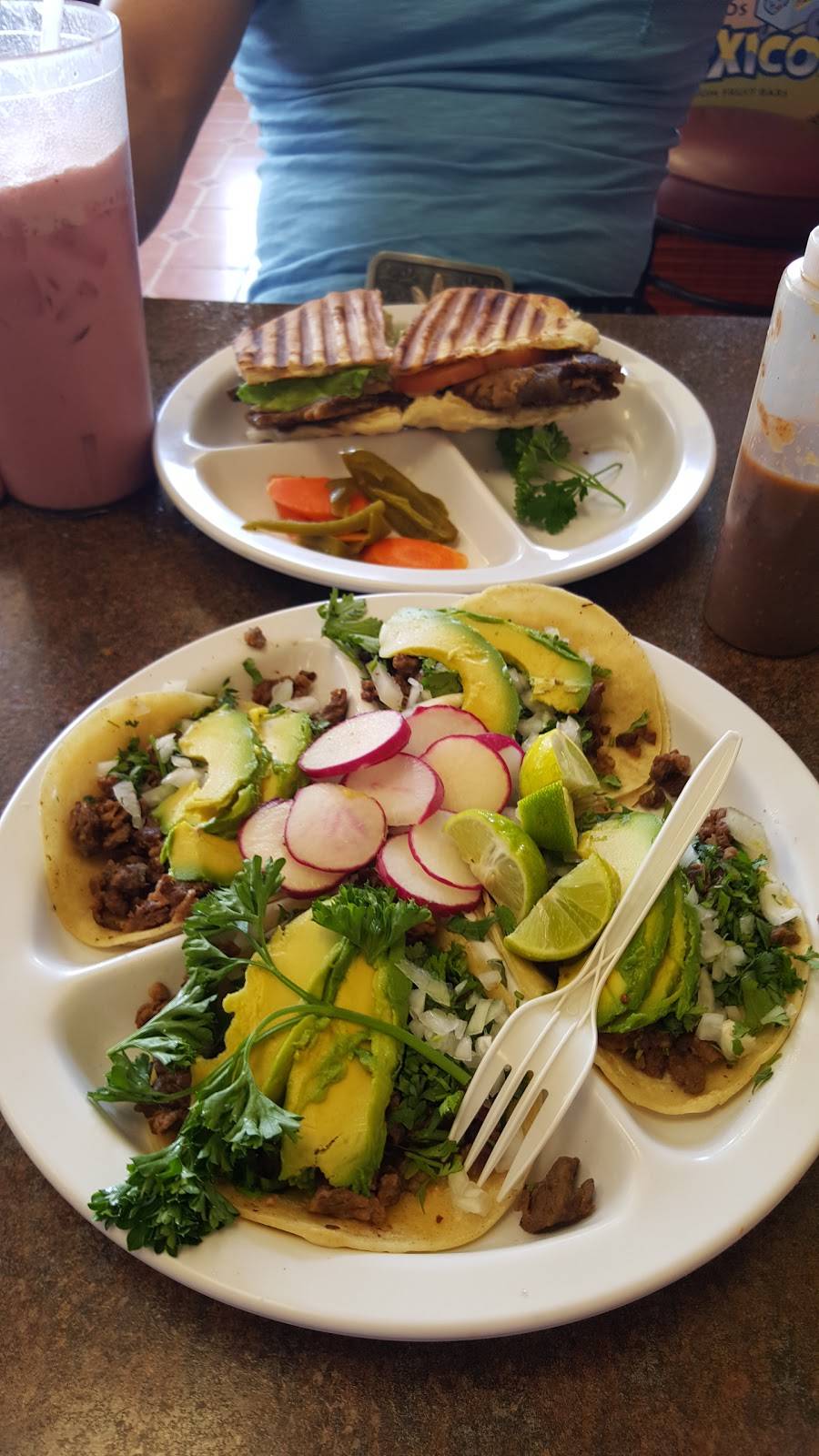 Tortas Las Glorias | restaurant | 1197 N Mt Vernon Ave, Colton, CA 92324, USA | 9093701320 OR +1 909-370-1320