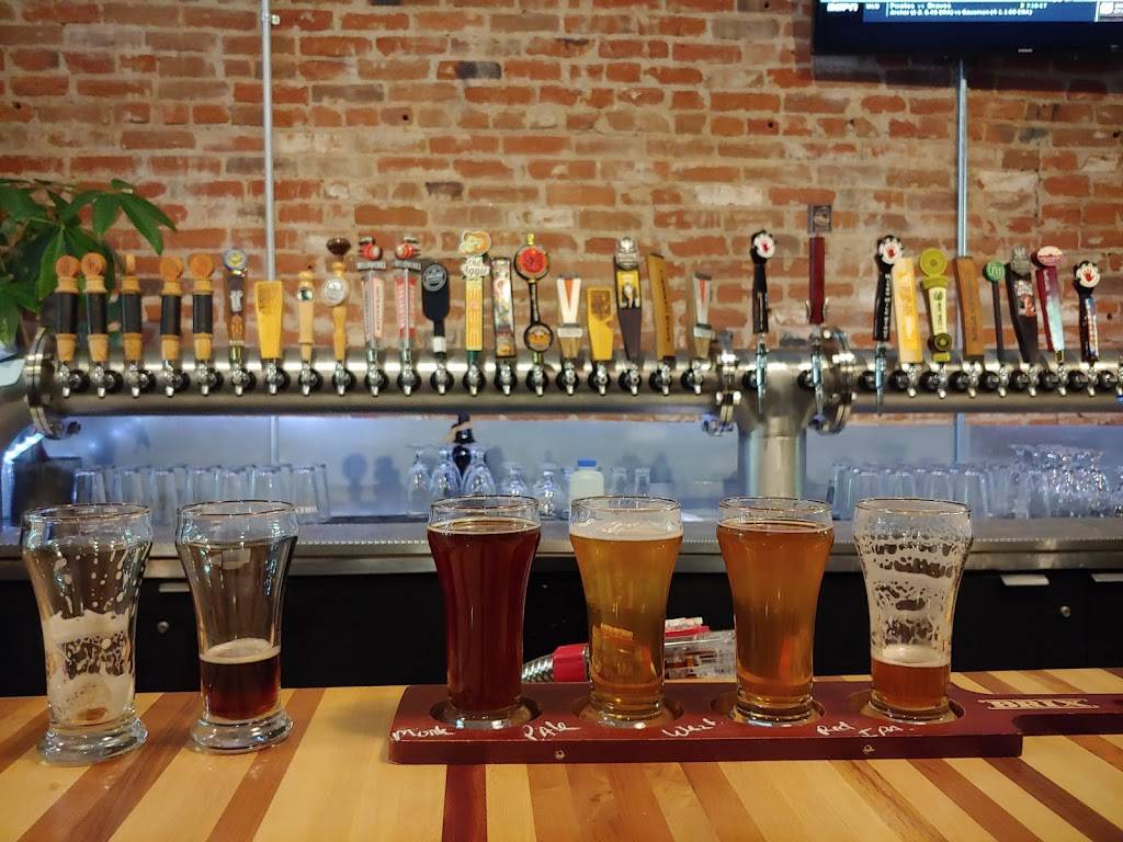 Right Coast Pizza | restaurant | 811 8th St, Greeley, CO 80631, USA | 9703529129 OR +1 970-352-9129