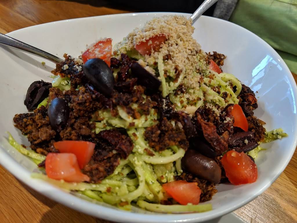 Rawlicious Markham | restaurant | 116 Main St N, Markham, ON L3P 1Y1, Canada | 9055544729 OR +1 905-554-4729