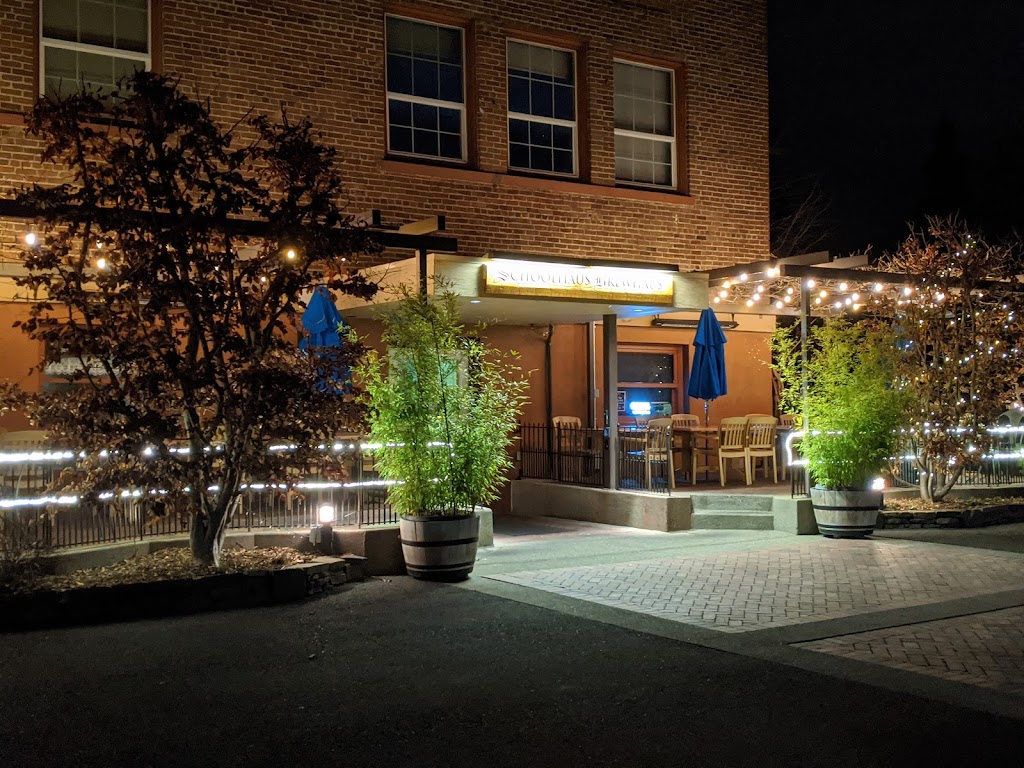 Schoolhaus Brewhaus | restaurant | 525 Bigham Knoll Dr, Jacksonville, OR 97530, USA | 5418991000 OR +1 541-899-1000