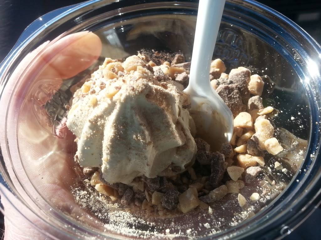 Ritas Italian Ice & Frozen Custard | restaurant | 538 W South St, Frederick, MD 21701, USA | 3016943270 OR +1 301-694-3270