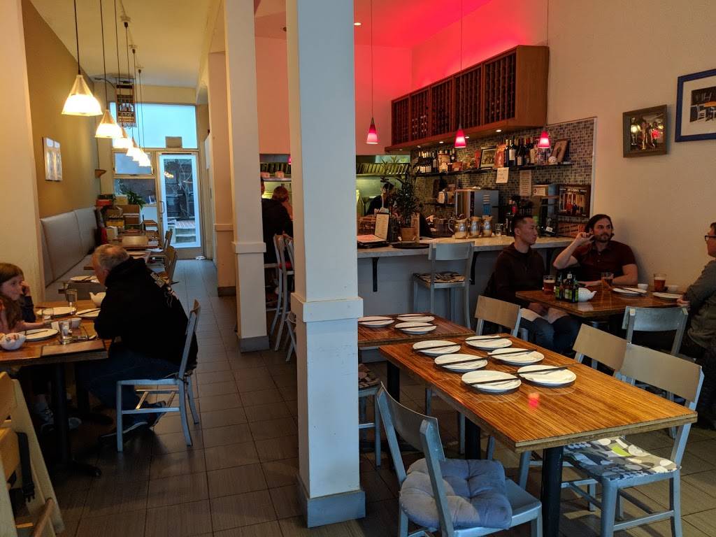 Henrys Hunan | restaurant | 1708 Church St, San Francisco, CA 94131, USA | 4158269189 OR +1 415-826-9189