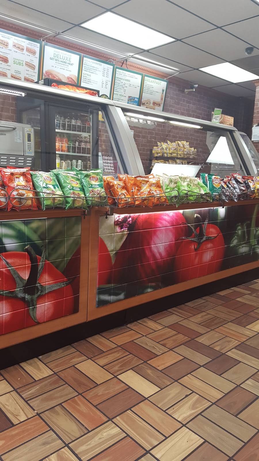 Subway | meal takeaway | 2359 N University Dr, Coral Springs, FL 33065, USA | 9543417827 OR +1 954-341-7827