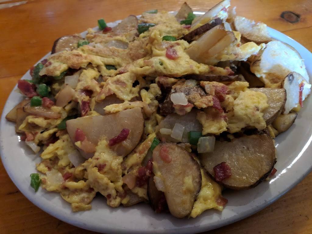 Rustic Inn | restaurant | 133 N Saginaw St, St Charles, MI 48655, USA | 9898656466 OR +1 989-865-6466