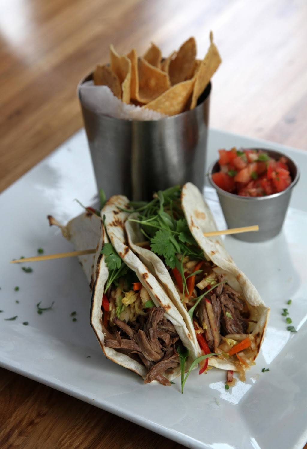 Reef & Barrel | restaurant | 153 Sea Girt Ave, Manasquan, NJ 08736, USA | 7324494114 OR +1 732-449-4114