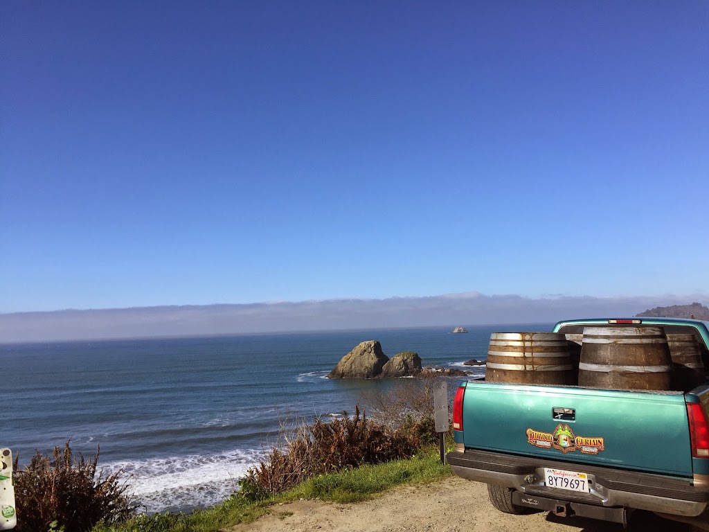 Redwood Curtain Brewing Company | restaurant | 550 S G St, Arcata, CA 95521, USA | 7078267222 OR +1 707-826-7222