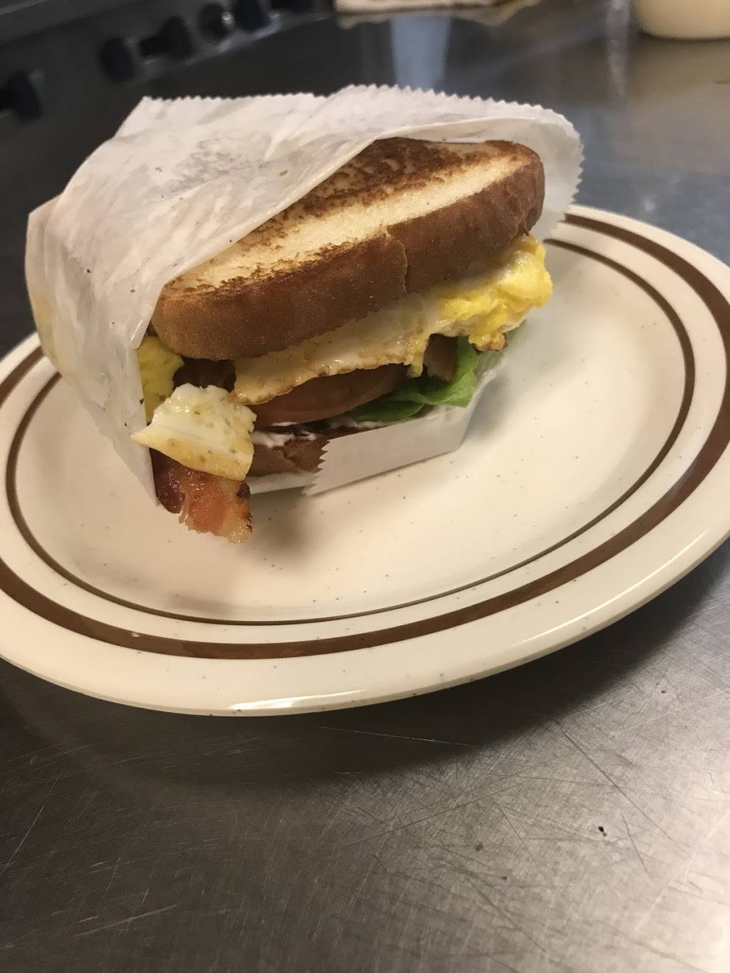 Niceys | restaurant | 8601 Martin Luther King Blvd, Houston, TX 77033, USA | 8322695489 OR +1 832-269-5489