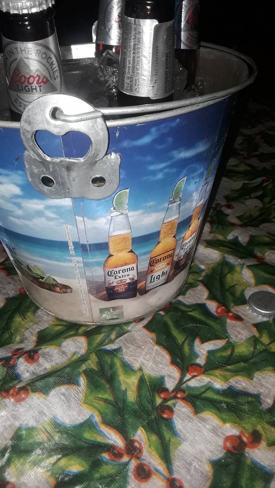 Frolic Lounge | restaurant | 2902 Washington St, Waukegan, IL 60085, USA | 8473368910 OR +1 847-336-8910