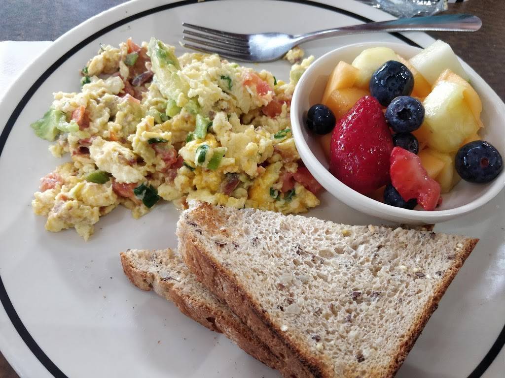 Corner Bakery Cafe | cafe | 12375 S Mainstreet, Rancho Cucamonga, CA 91739, USA | 9098032600 OR +1 909-803-2600