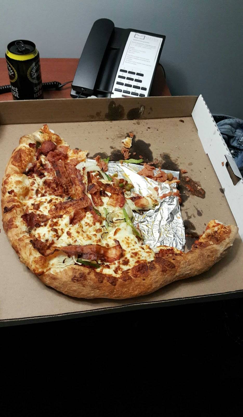 Crabtree Pizzéria Joliette | restaurant | 78 Rue Baby, Joliette, QC J6E 2V5, Canada | 4507566111 OR +1 450-756-6111