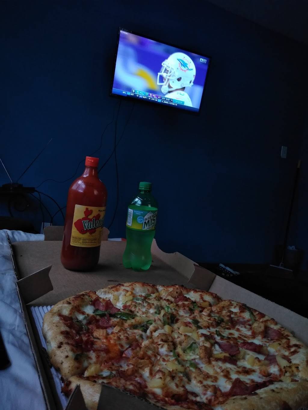 Pizza Hut | meal delivery | 2440 Bailey Ave, Jackson, MS 39213, USA | 6019828291 OR +1 601-982-8291