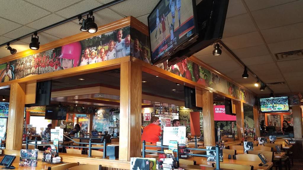 Applebees Grill + Bar | restaurant | 5055 J Turner Butler Blvd, Jacksonville, FL 32216, USA | 9042966895 OR +1 904-296-6895