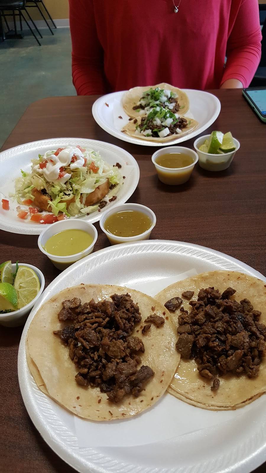 Taqueria La Campechana | restaurant | 109-137 10th Ave S, Waite Park, MN 56387, USA | 3202813885 OR +1 320-281-3885