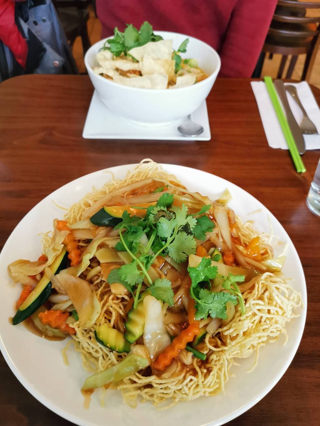 Restaurant Une nuit à Bangkok | restaurant | 5076 Rue de Bellechasse, Montréal, QC H1T 2A2, Canada | 5145435444 OR +1 514-543-5444