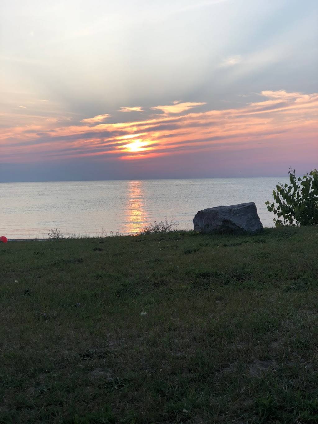 Pats Pizzeria | restaurant | 9542 Lake Shore Rd, Angola, NY 14006, USA | 7165496522 OR +1 716-549-6522