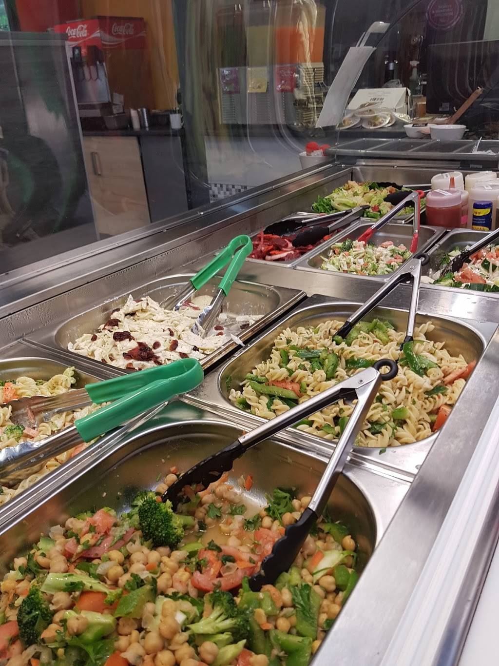 Shish taco grill | restaurant | 249 Rue Principale, Granby, QC J2G 5C7, Canada | 4503050293 OR +1 450-305-0293