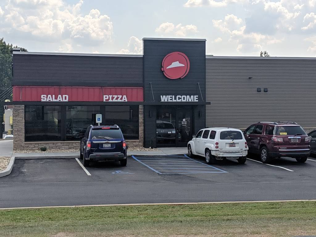 Pizza Hut | meal takeaway | 740 S Alabama Ave, Chesnee, SC 29323, USA | 8647541800 OR +1 864-754-1800