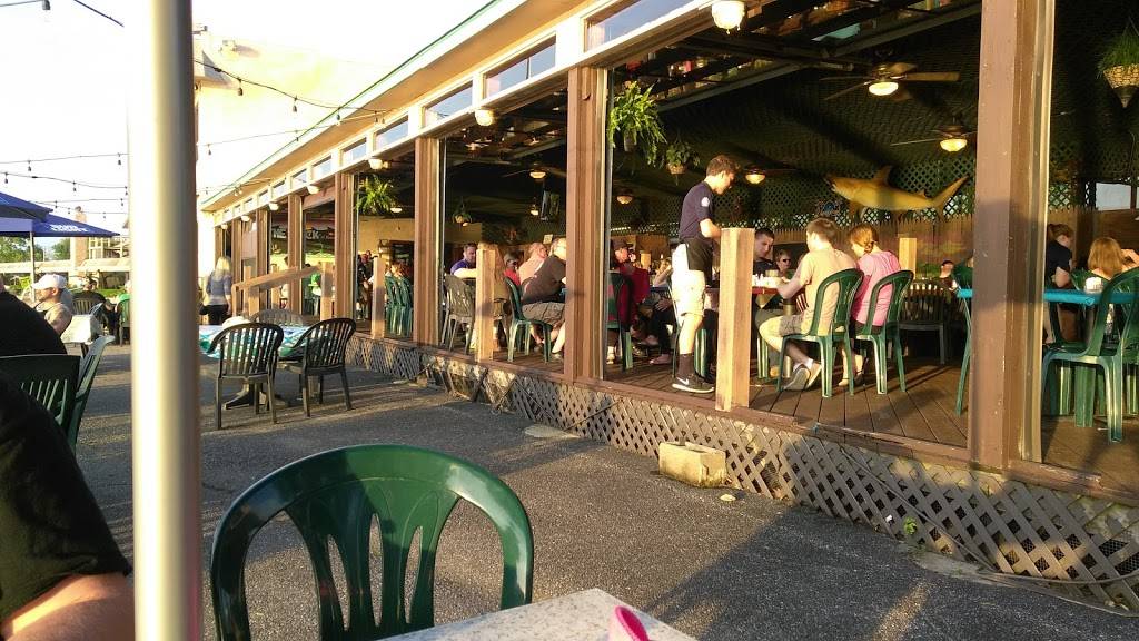 J.G. Cooks Riverview Inn | restaurant | 60 Main St, Pennsville, NJ 08070, USA | 8566783700 OR +1 856-678-3700