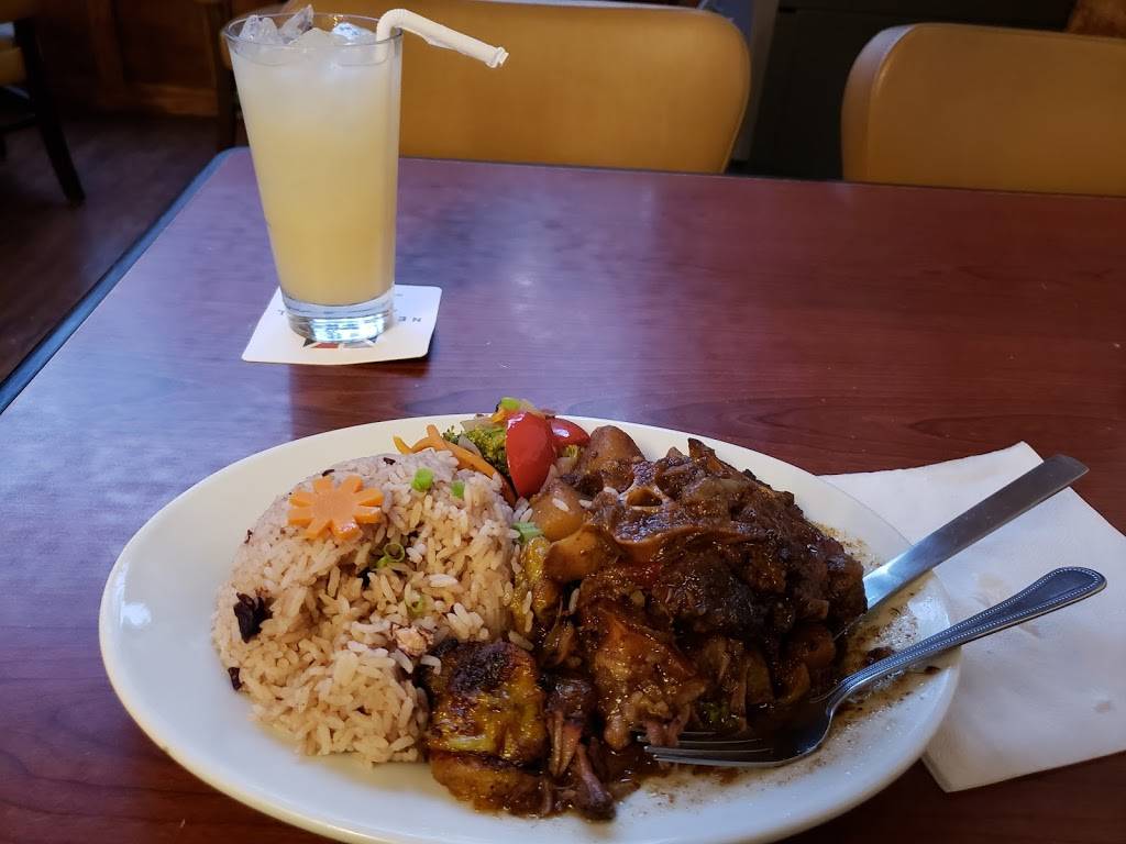 Montego Bar & Grille | restaurant | 1818 N Charles St, Baltimore, MD 21201, USA | 4434183112 OR +1 443-418-3112