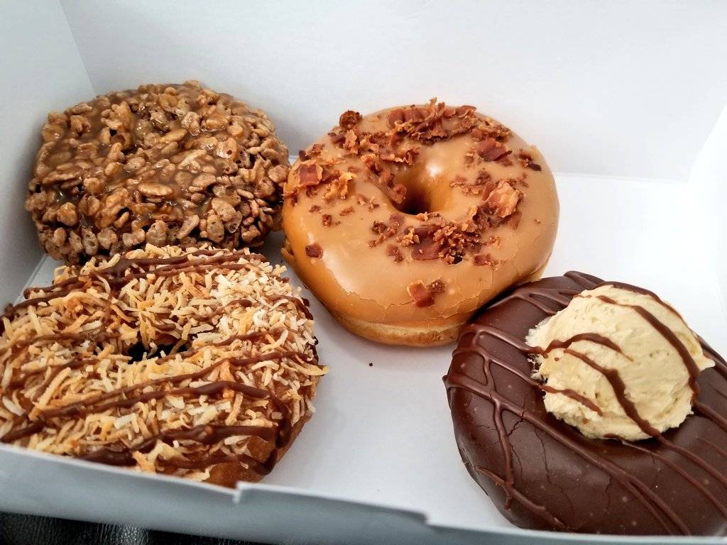 Doughnuts And Draughts | restaurant | Central Business District, Worcester, MA 01608, USA | 5087918080 OR +1 508-791-8080