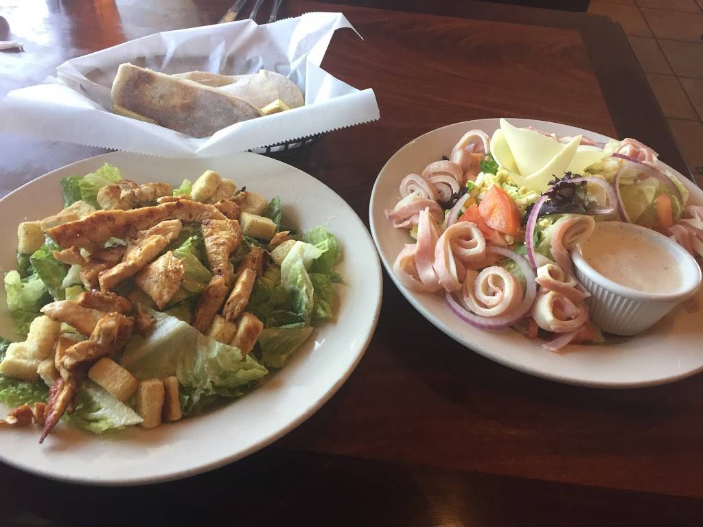 Italiannos restaurant | restaurant | 1611 N Aspen St, Lincolnton, NC 28092, USA | 7047323118 OR +1 704-732-3118