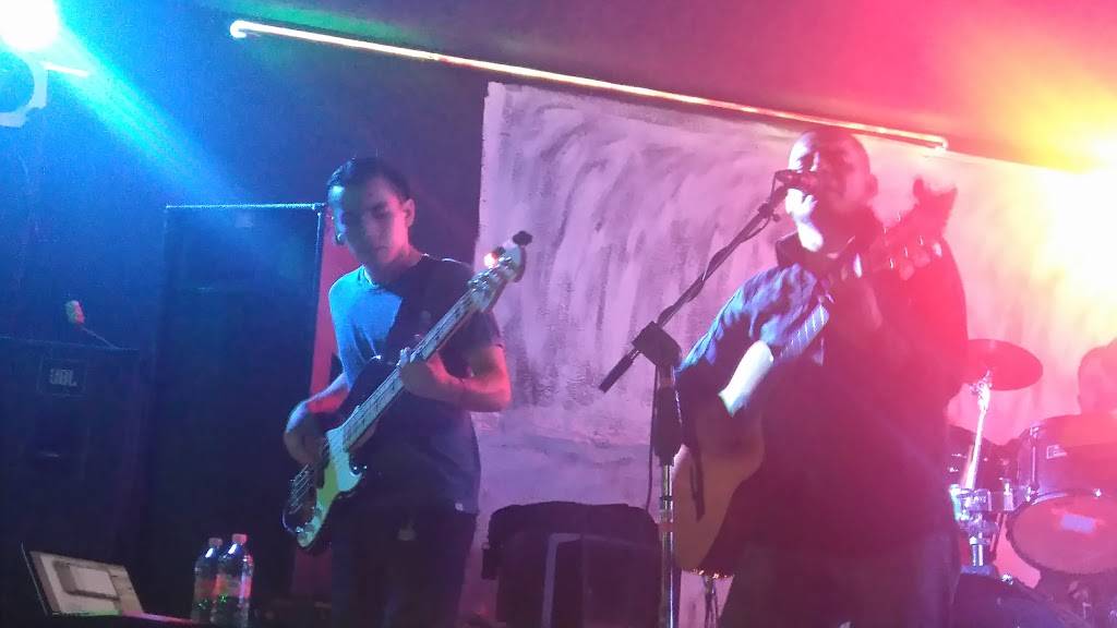 Rickys Burger Shop | restaurant | Benito Juarez 933, Romero, 21410 Tecate, B.C., Mexico | 016651223576 OR +52 665 122 3576