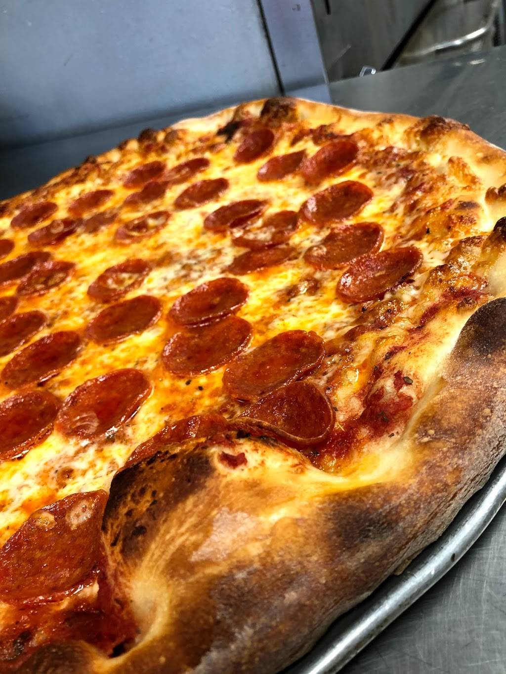 Peppinos Pizzeria | meal takeaway | 4171 Main St, Bridgeport, CT 06606, USA | 2036127485 OR +1 203-612-7485