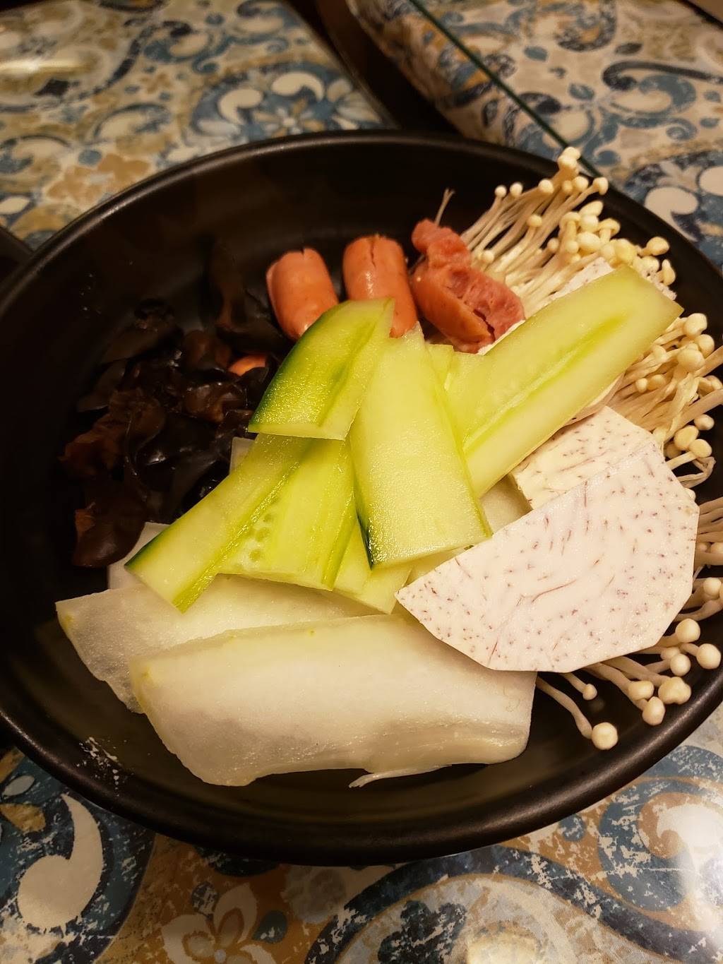 Caos Chinese Restaurant- Hot Pot (曹府火锅） | restaurant | 2312 W Springfield Ave, Champaign, IL 61821, USA | 2176071991 OR +1 217-607-1991