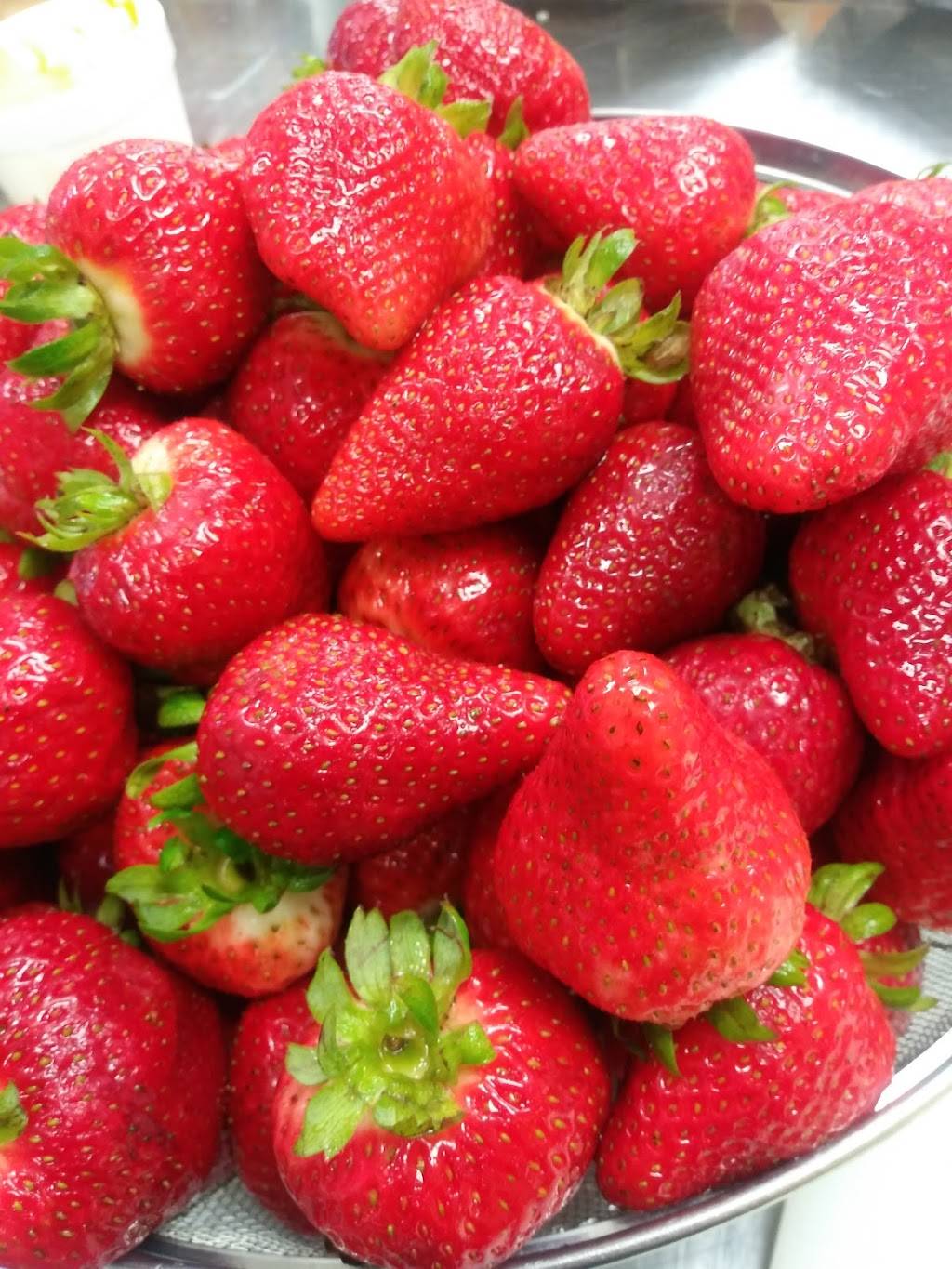 Raspados Peñasco | restaurant | 10430 N 19th Ave #2, Phoenix, AZ 85021, USA | 6028249435 OR +1 602-824-9435