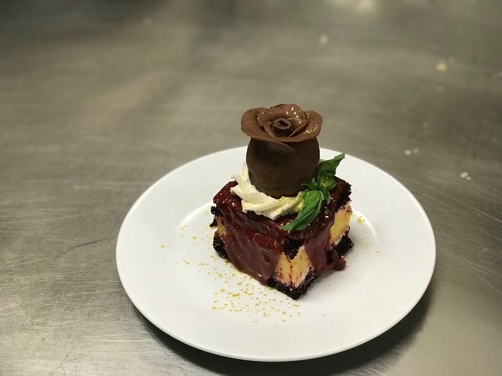 Wellingtons Steakhouse | restaurant | 777 Rising Star Dr, Rising Sun, IN 47040, USA | 8124381234 OR +1 812-438-1234