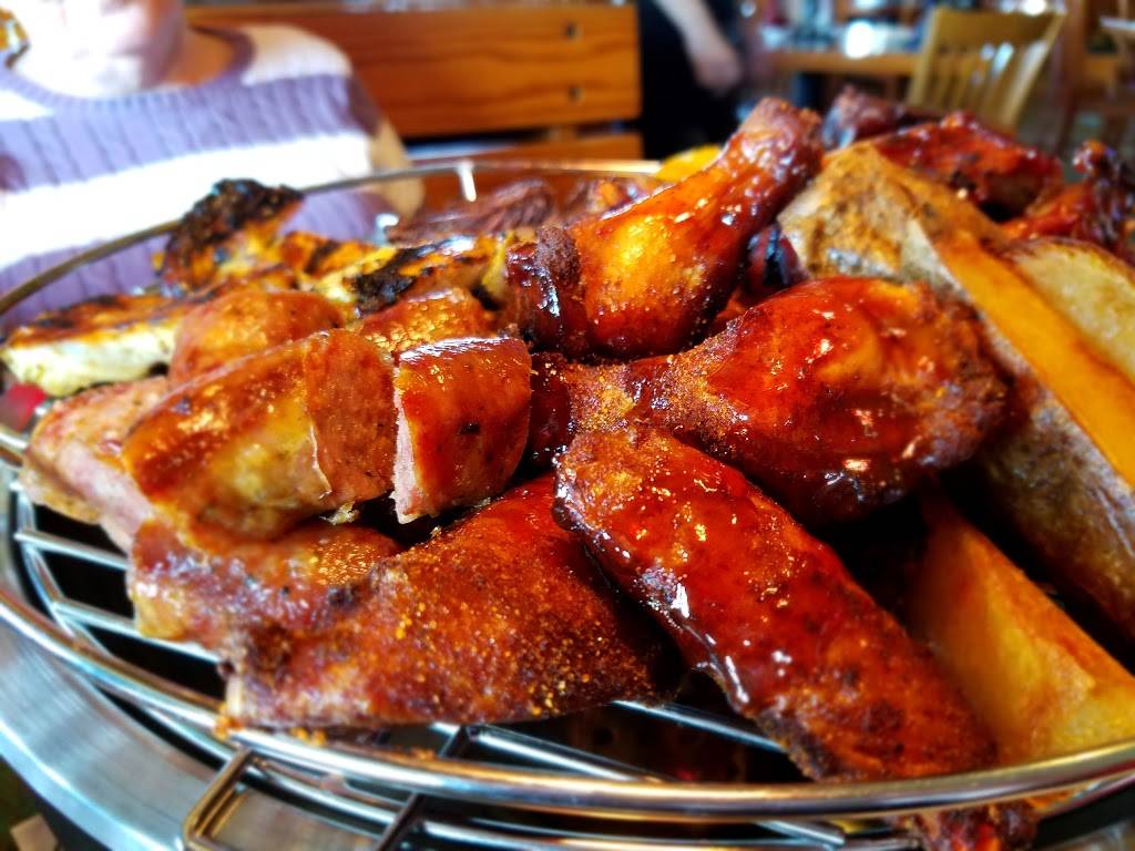 Smokey Bones Bar & Fire Grill | meal takeaway | 265 Mundy St, Wilkes-Barre Township, PA 18702, USA | 5708252540 OR +1 570-825-2540