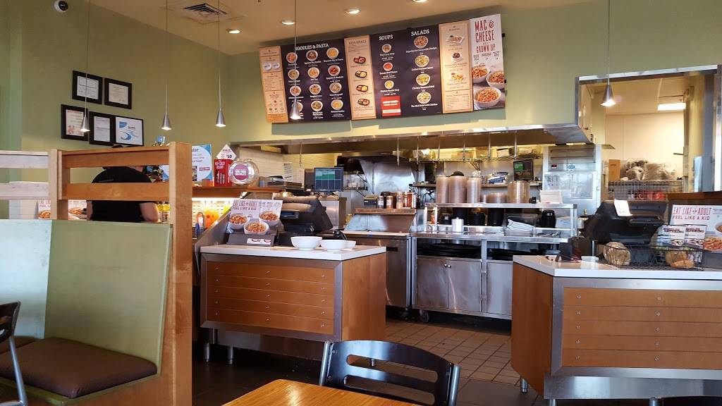 Noodles and Company | restaurant | 12414 L St, Omaha, NE 68137, USA | 4022160161 OR +1 402-216-0161