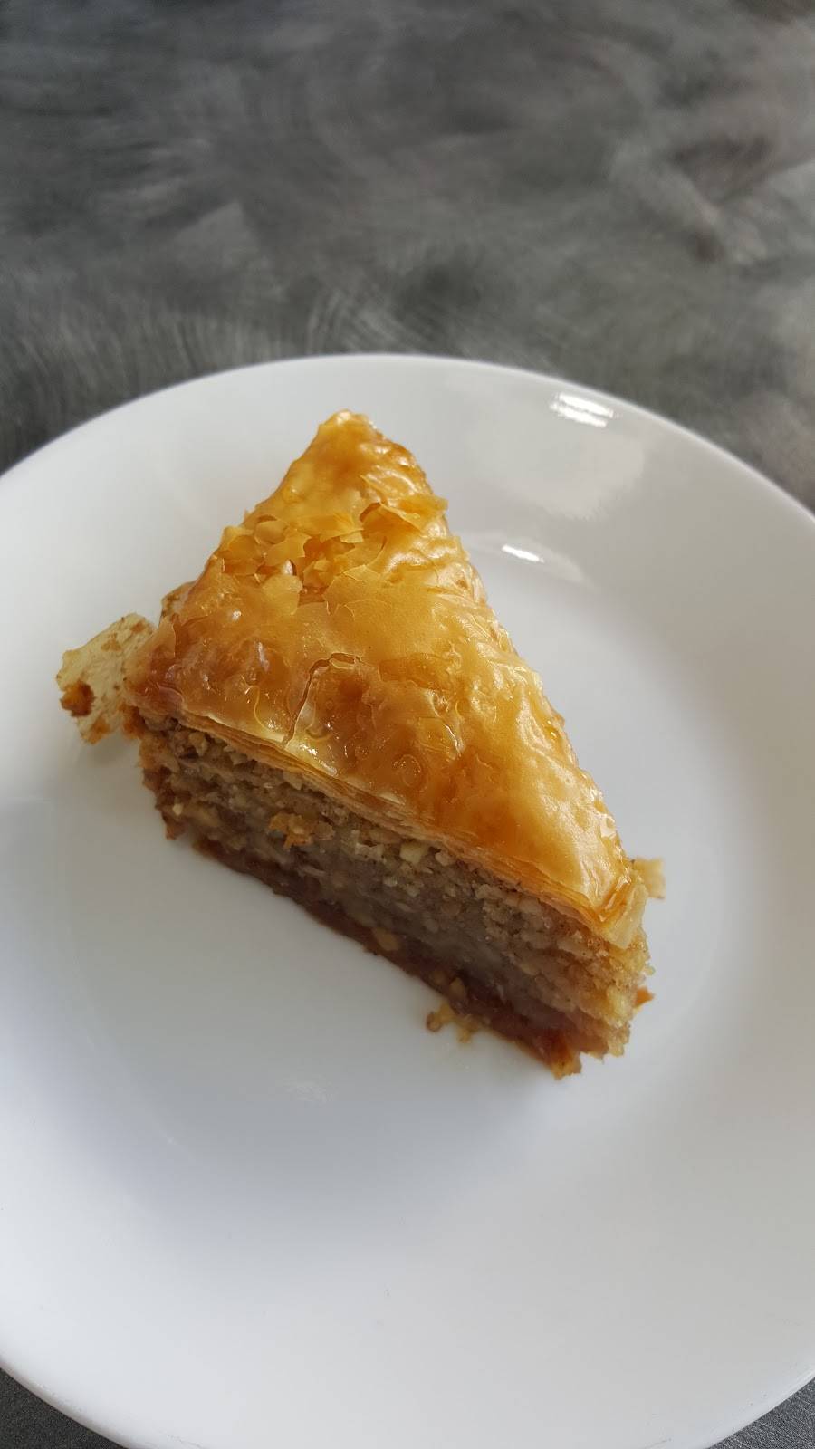 Greek Guys Grill | restaurant | 2545 Somerset Center Dr, Winston-Salem, NC 27103, USA | 3367942545 OR +1 336-794-2545