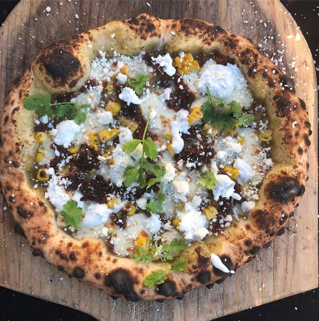 Two Doughs Pizza Co. | restaurant | 28860 Roadside Dr, Agoura Hills, CA 91301, USA | 8188511052 OR +1 818-851-1052