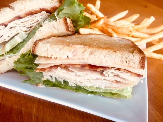 The Portland Bottle Shop | Sandwiches, Wine & Beer | restaurant | 7960 SE 13th Ave, Portland, OR 97202, USA | 5032325202 OR +1 503-232-5202