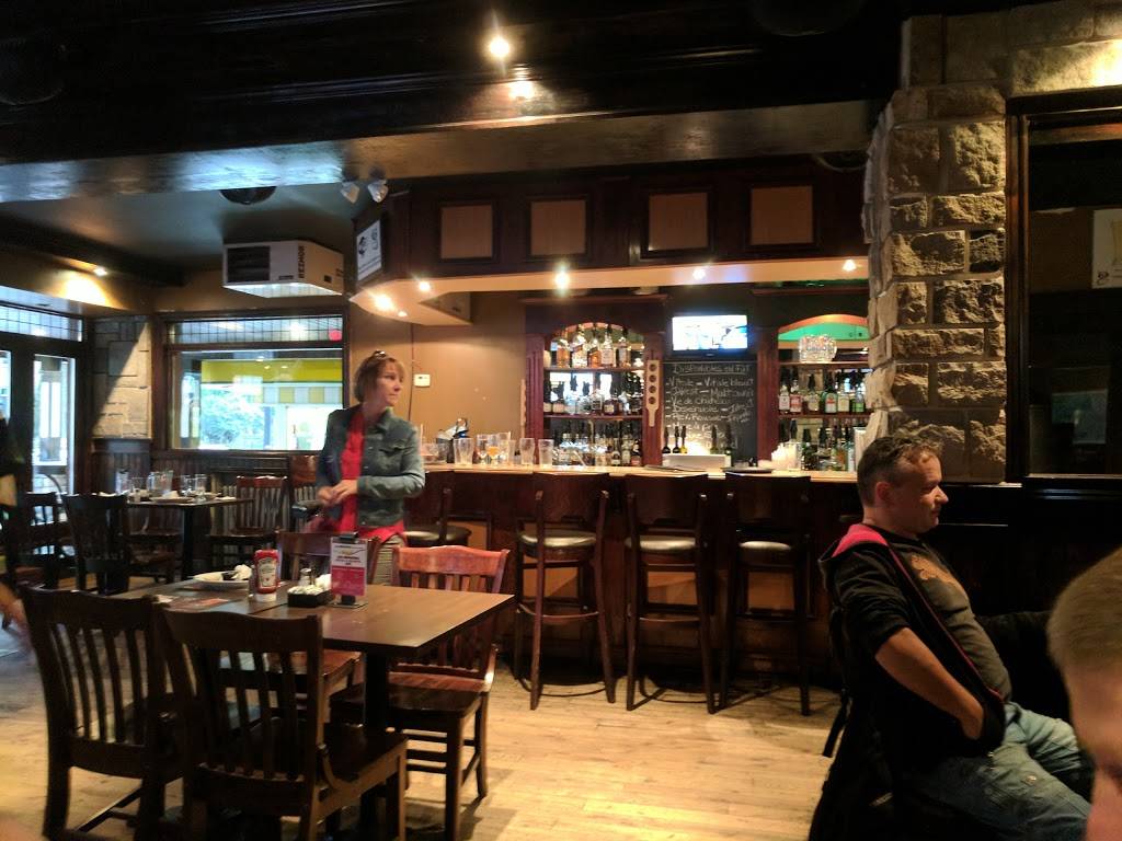 Micro Brasserie Le Grimoire (Restaurant-Pub) | restaurant | 223 Rue Principale, Granby, QC J2G 2V7, Canada | 4503727079 OR +1 450-372-7079