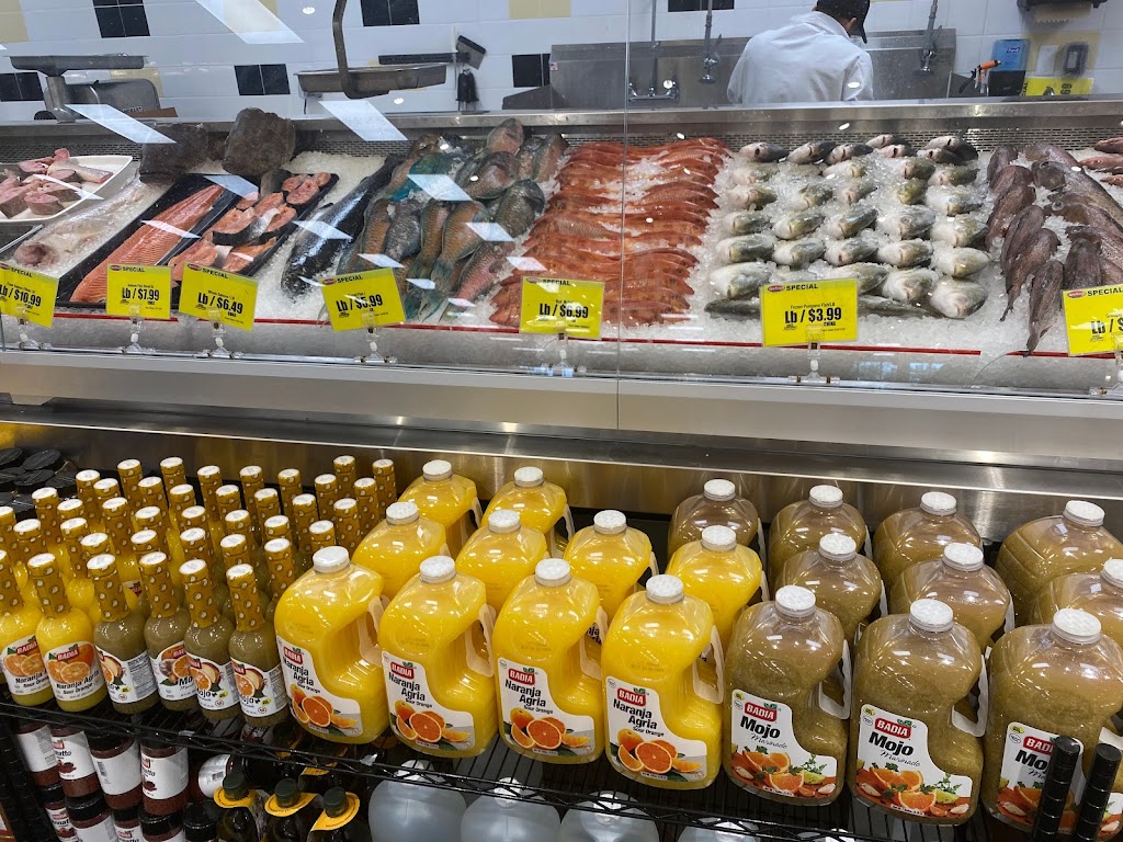 KEYFOOD SUPERMARKET | cafe | 3311 Lee Blvd, Lehigh Acres, FL 33971, USA | 2396747246 OR +1 239-674-7246